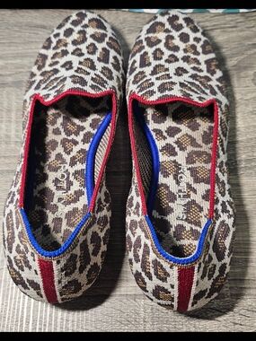 Rothy's Women's Knit Animal Print Slip-On Flats Beige/Brown Red/Blue US 7.5 NWT!